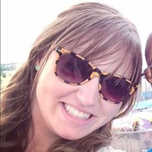 Meet your Posher, Robyn